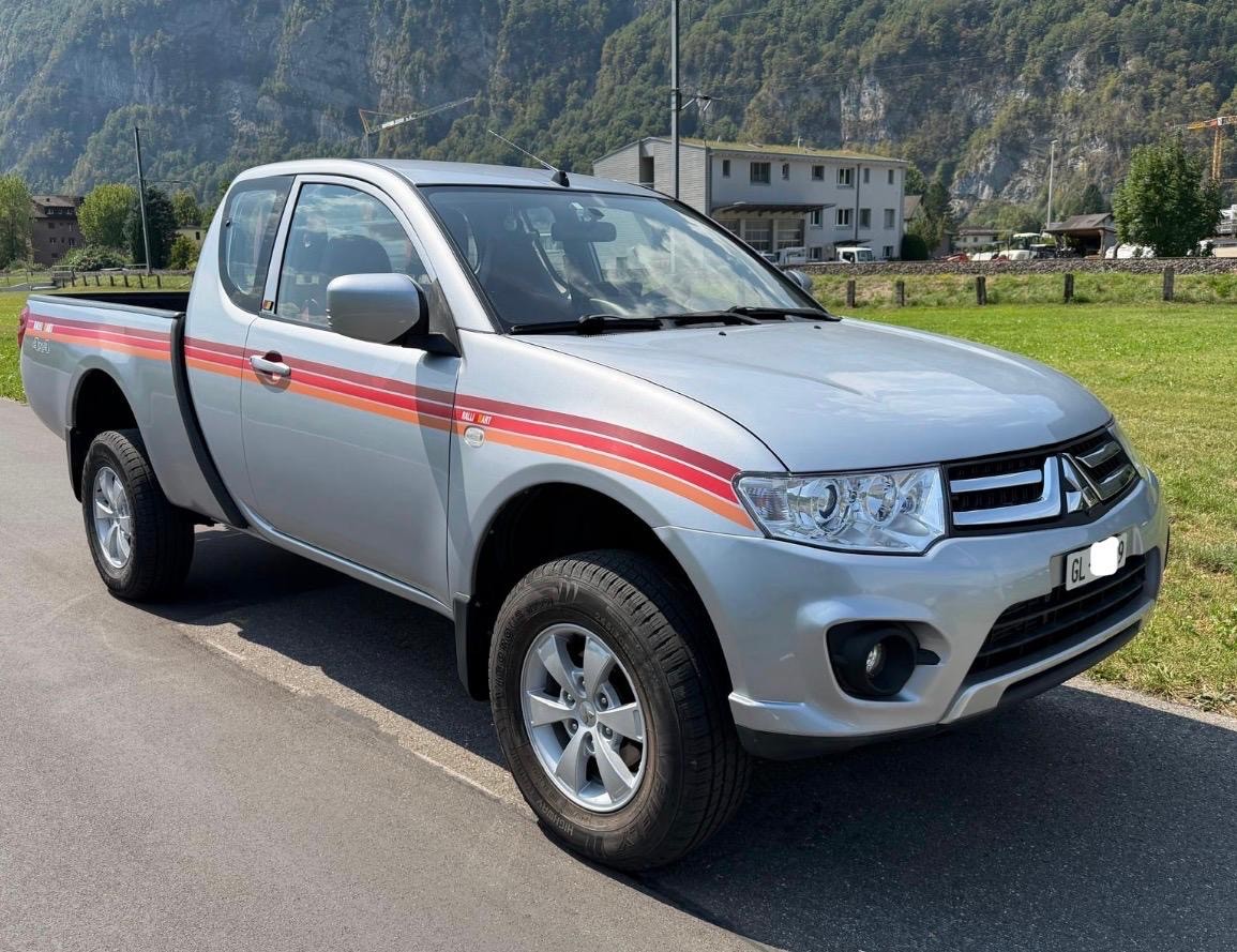 MITSUBISHI Club cab Ralliart-image-2