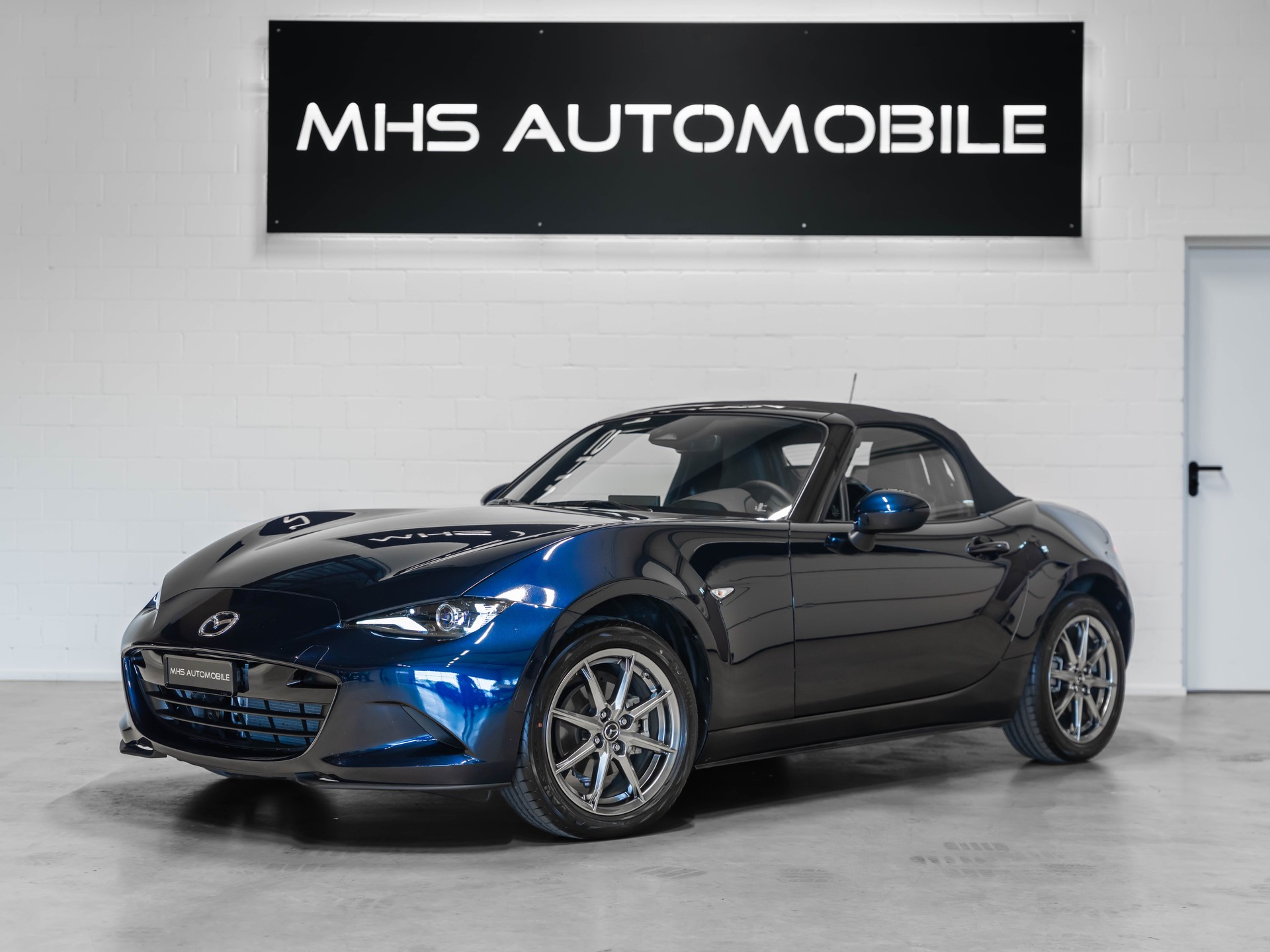 MAZDA MX-5 Skyactiv-G 132 Exclusive-line-image-1
