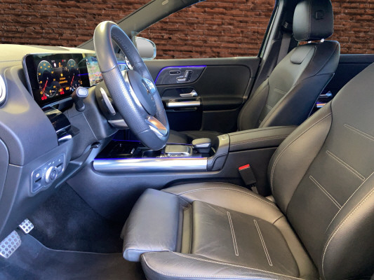 MERCEDES-BENZ GLA 250 4Matic 8G-DCT-image-10