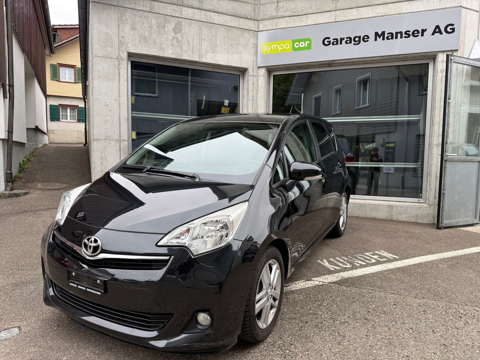 TOYOTA Verso-S 1.33 Linea Luna Multidrive S-image-1