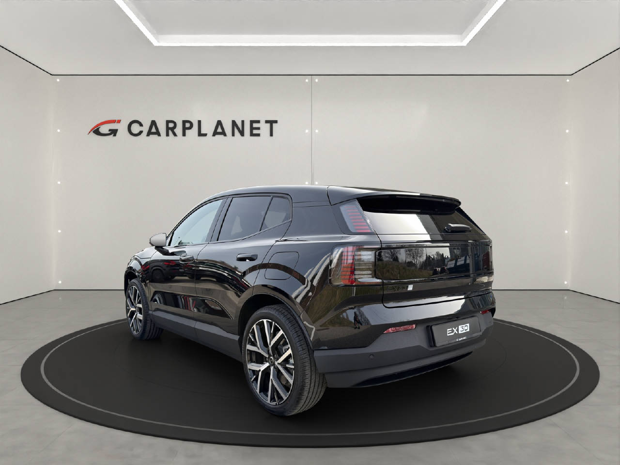 VOLVO EX30 E60 Plus BLACK EDITION-image-2