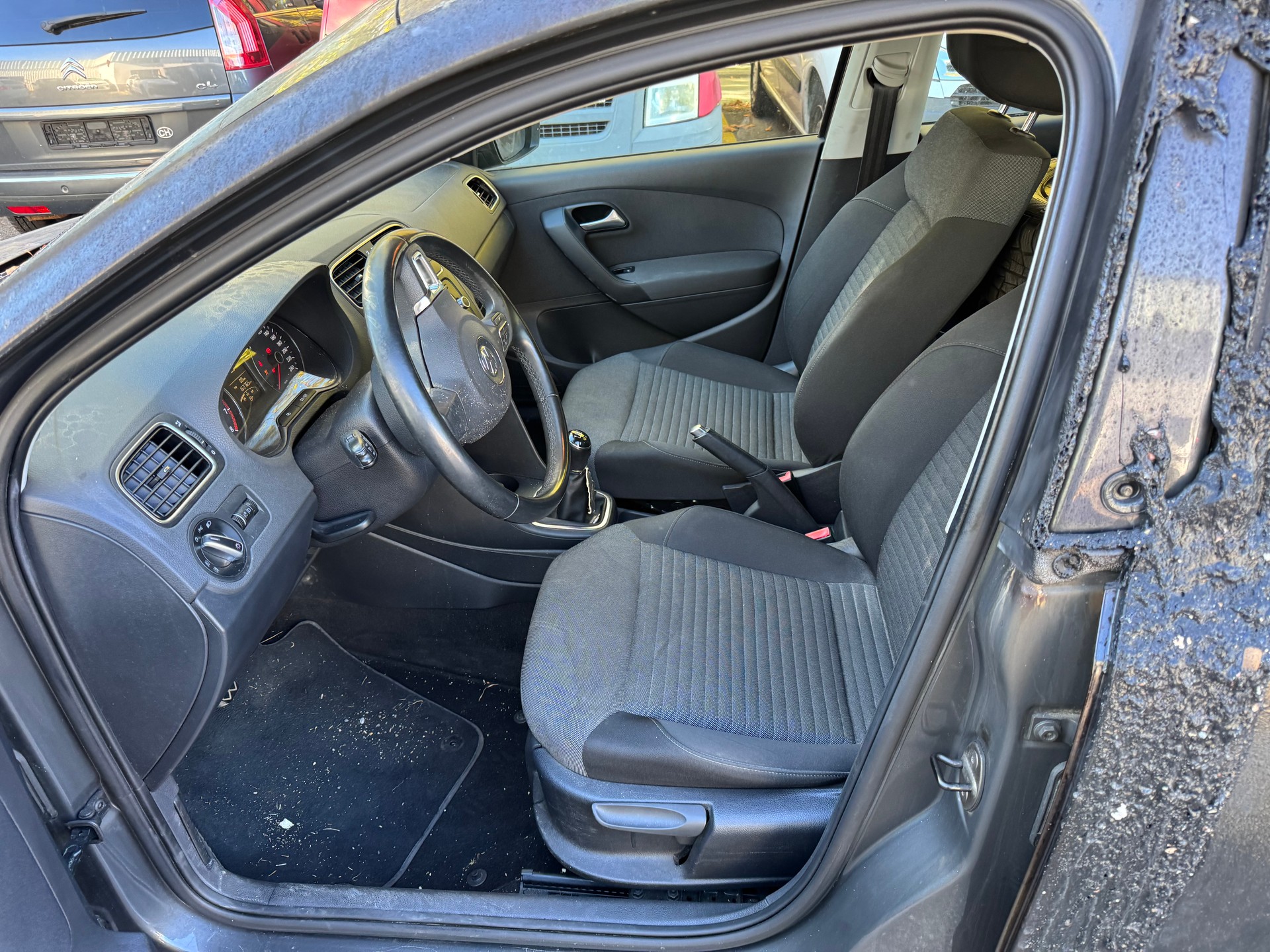VW Polo 1.2 TSI Highline-image-13