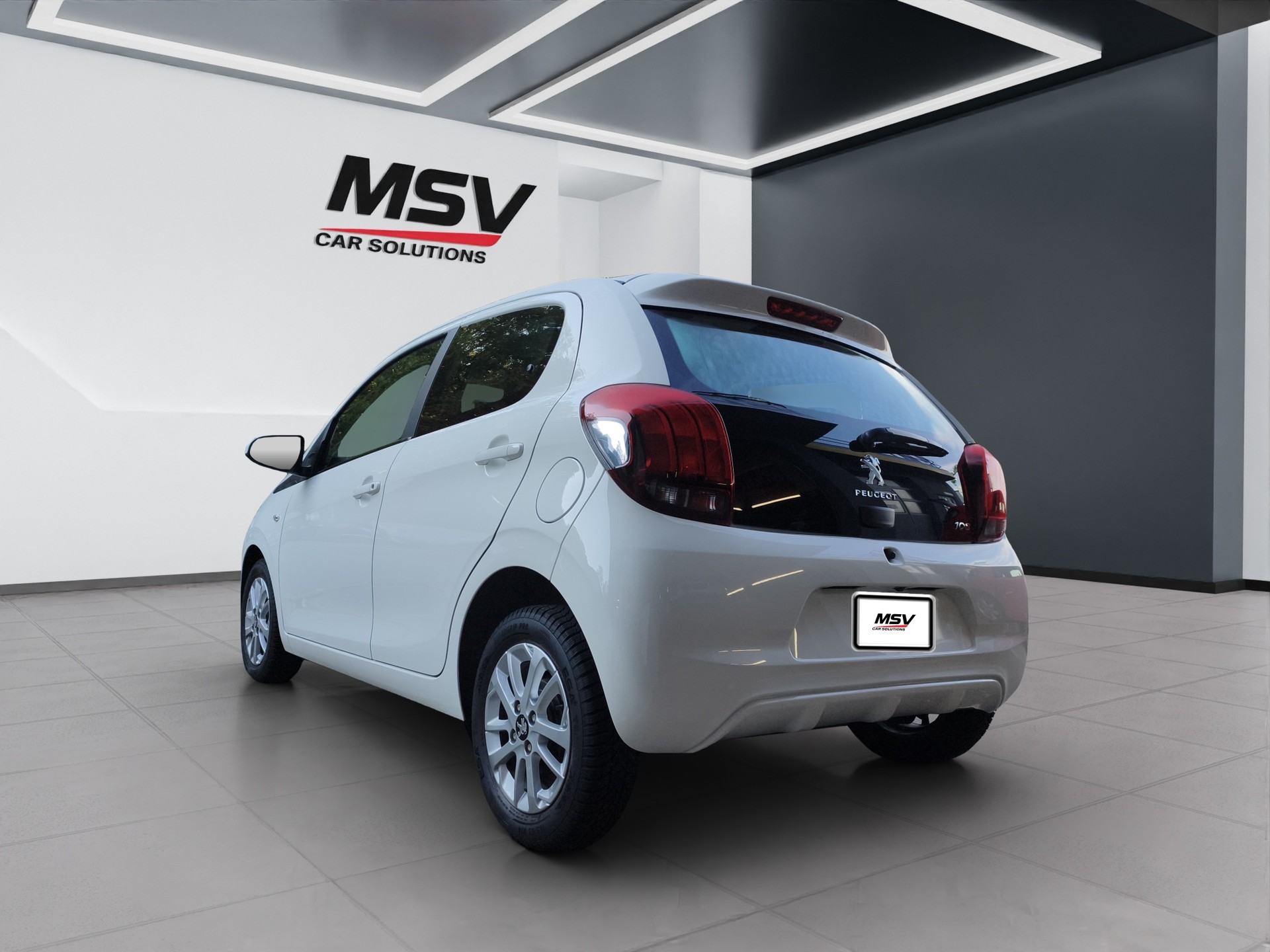 PEUGEOT 108 1.2 VTi Allure-image-2