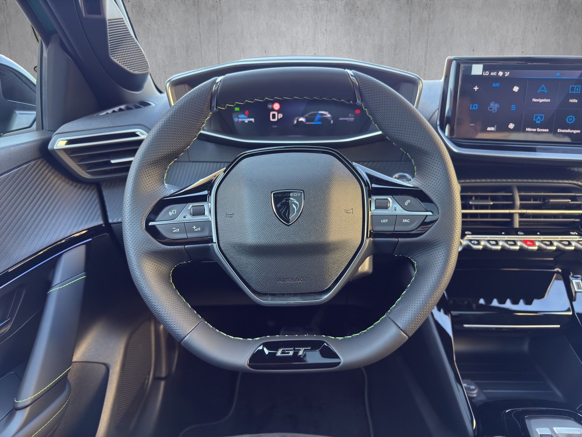 PEUGEOT 208 1.2 Hybrid 145 GT Exclusive-image-10