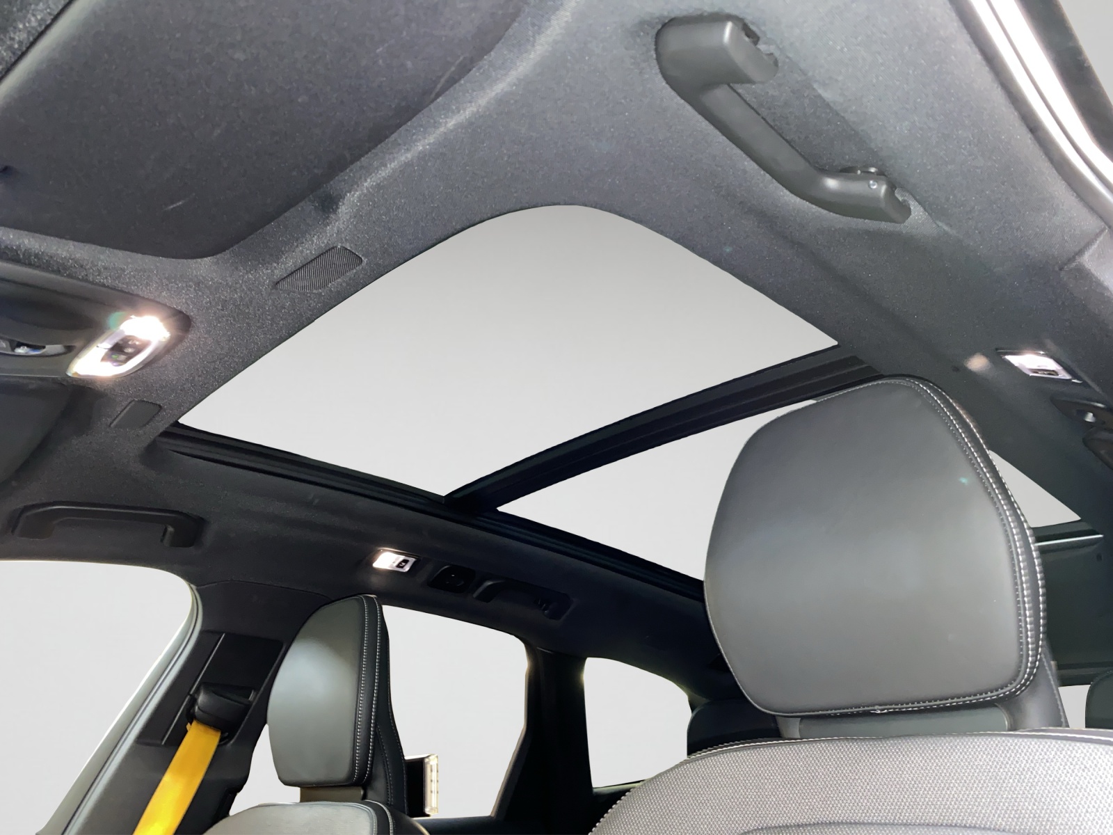 VOLVO XC60 T8 eAWD Polestar Geartronic-image-14