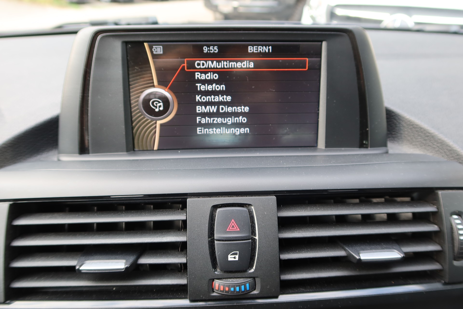 BMW 116i Urban Line-image-13