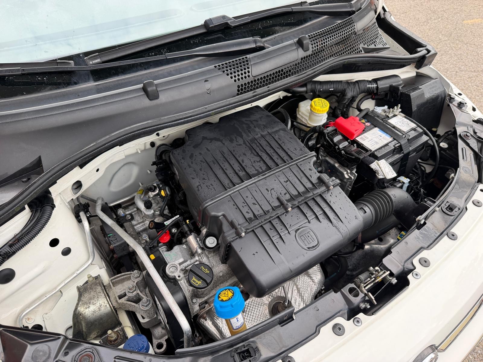 FIAT 500 1.2 Lounge Dualogic-image-7