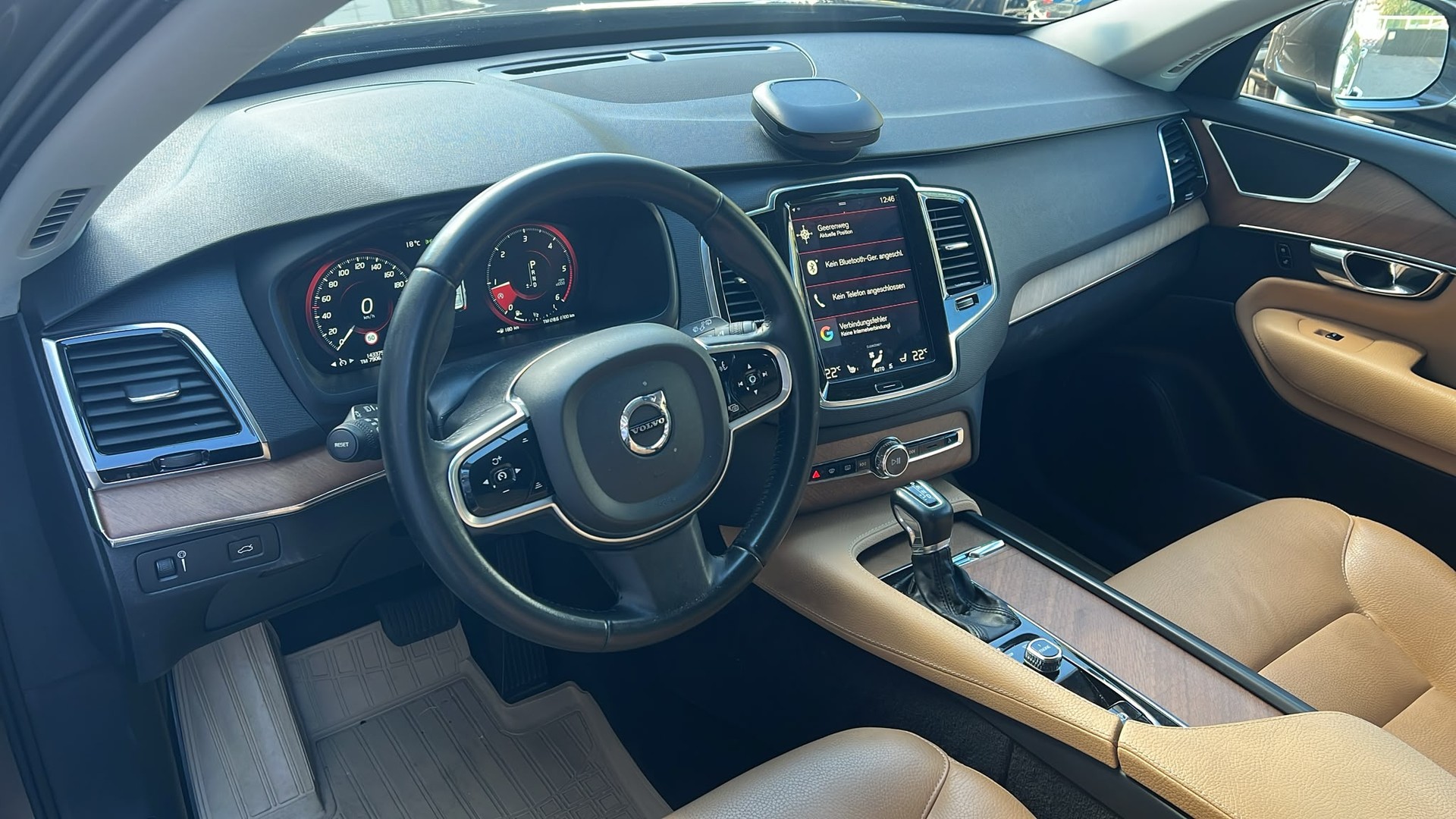 VOLVO XC90 D5 AWD Momentum Geartronic-image-7