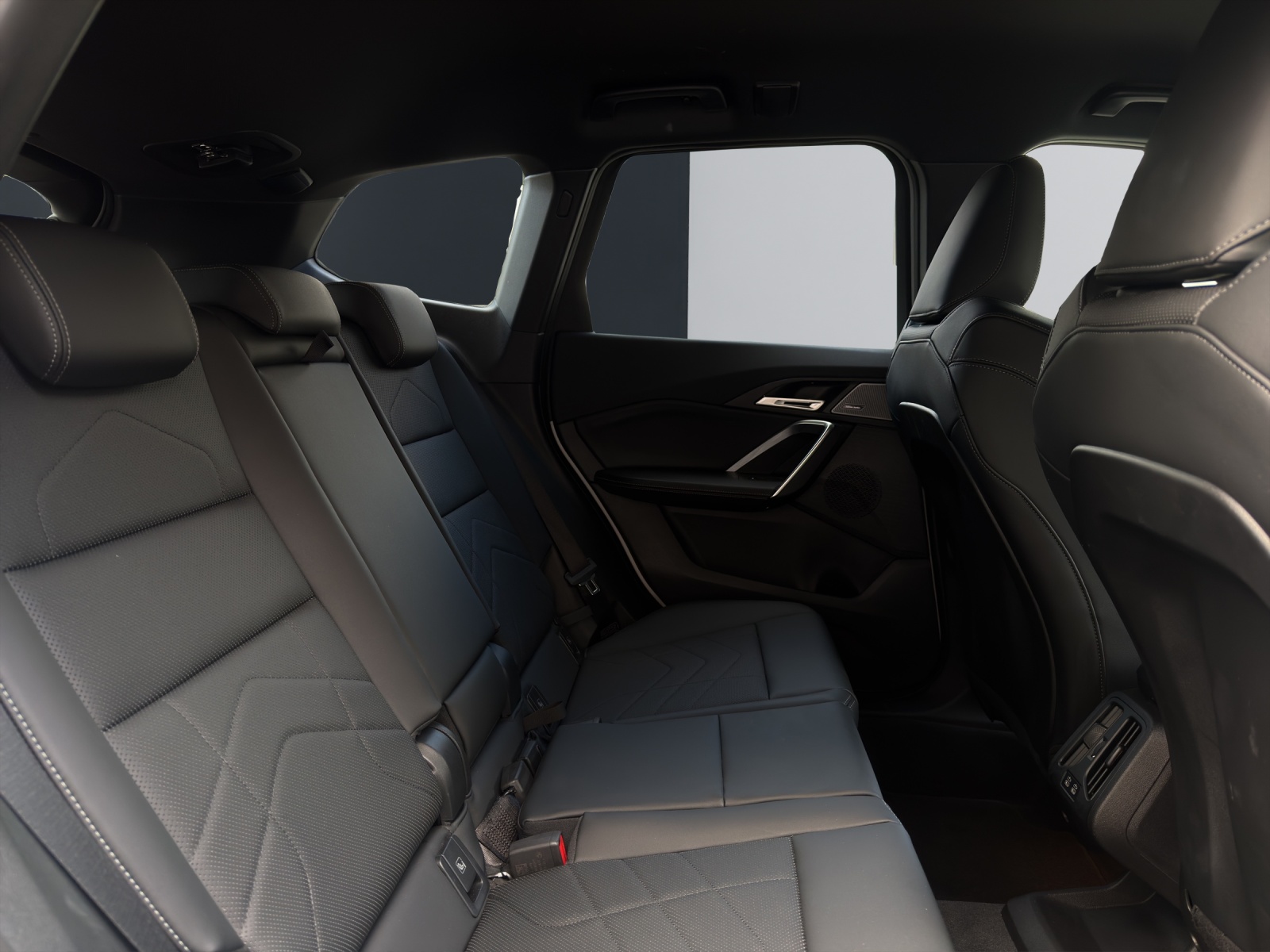 BMW X1 23d xDrive-image-14