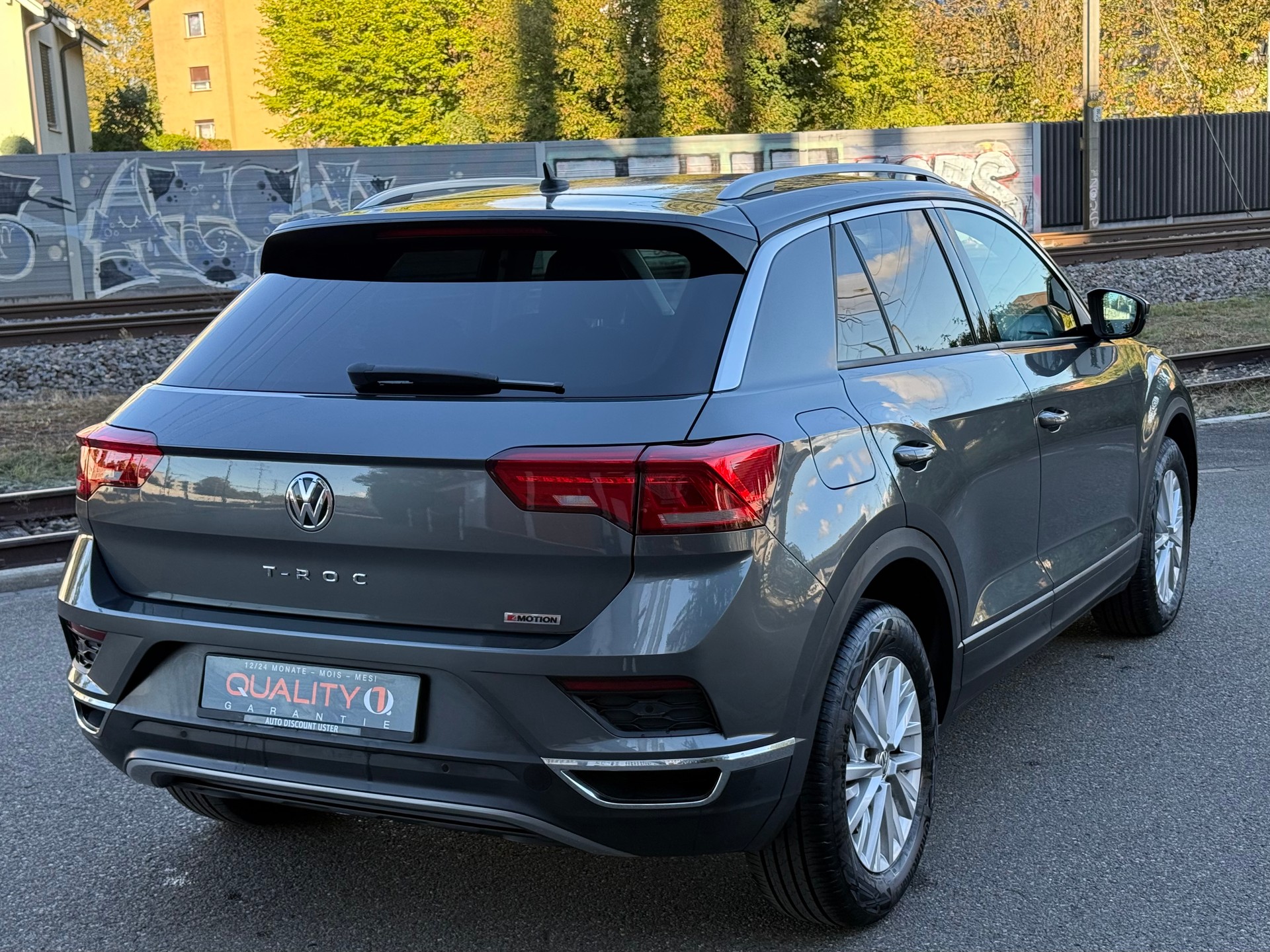 VW T-Roc 1.5 TSI EVO Advance DSG 4Motion-image-5