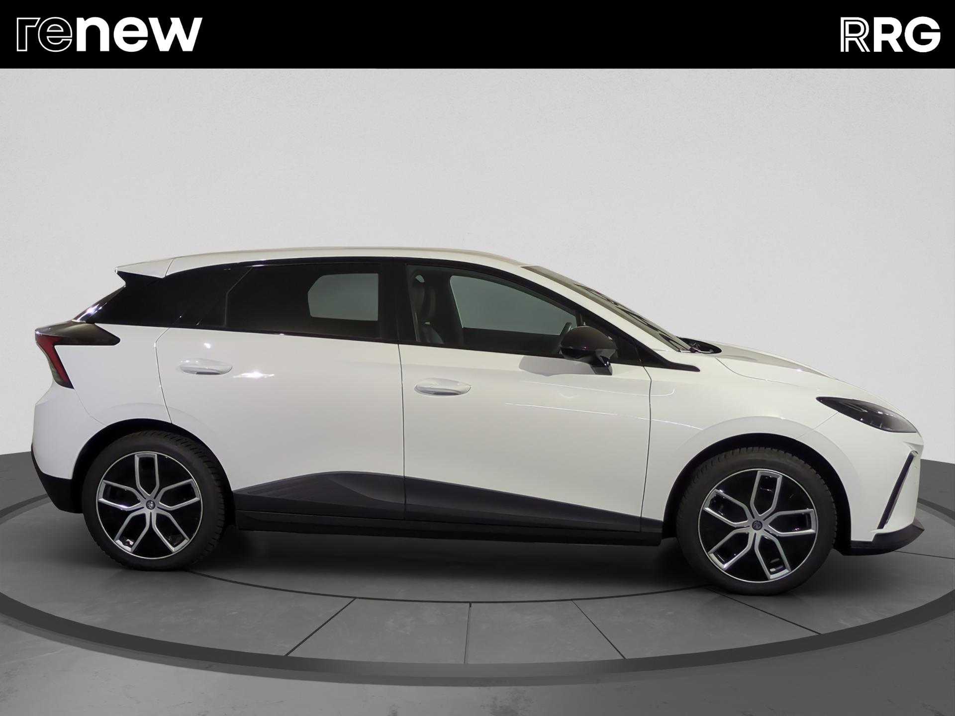 MG 4 EV 64kWh Luxury-image-1