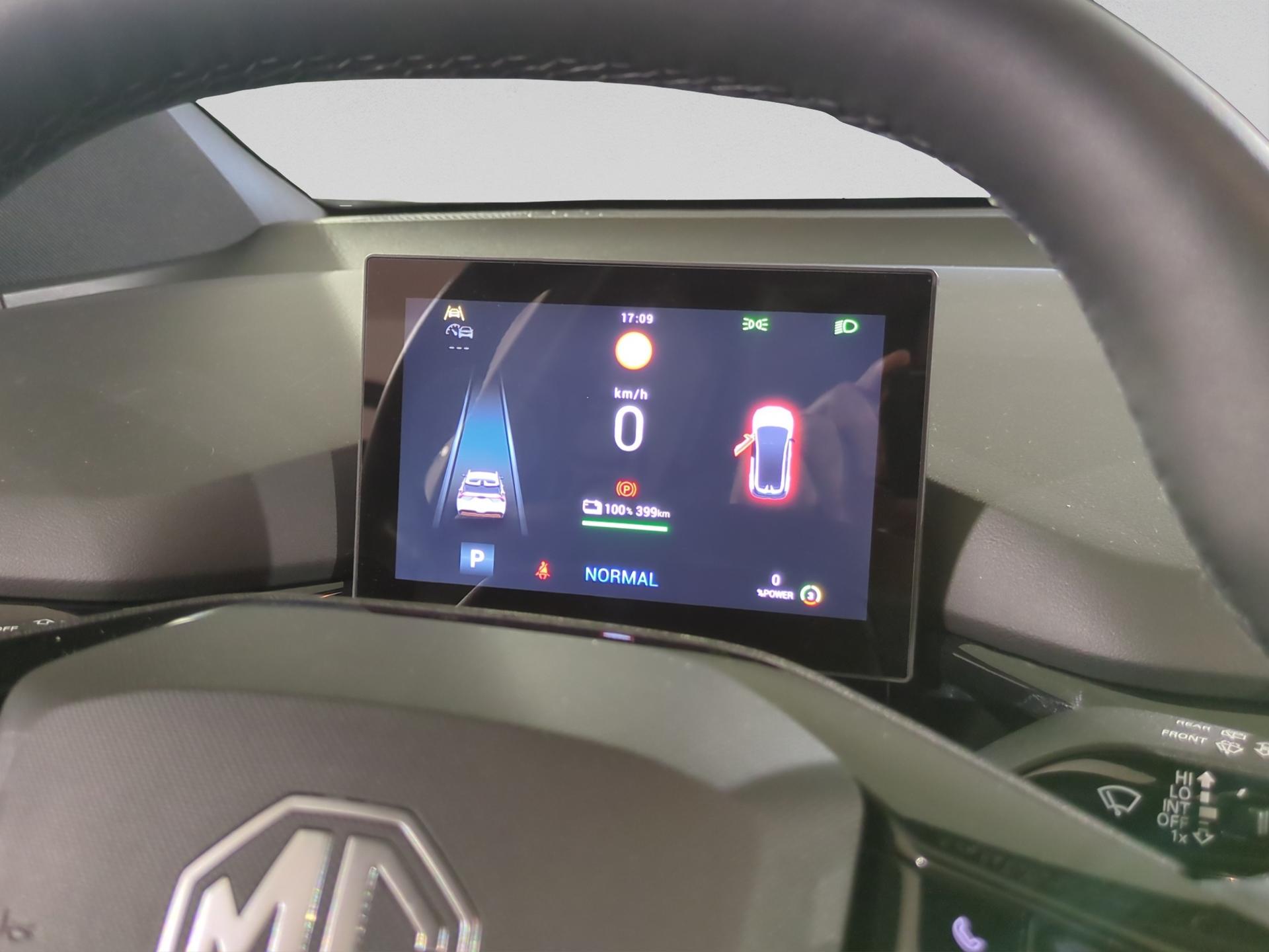 MG 4 EV 64kWh Luxury-image-10