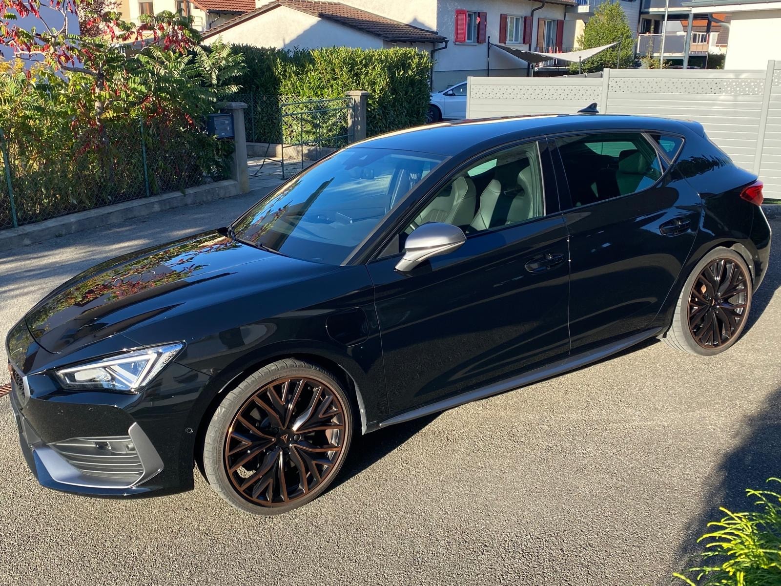 CUPRA 1.4 eHybrid DSG-image-2