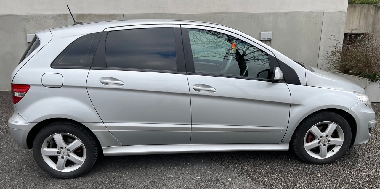 MERCEDES-BENZ B 180 CDI-image-6
