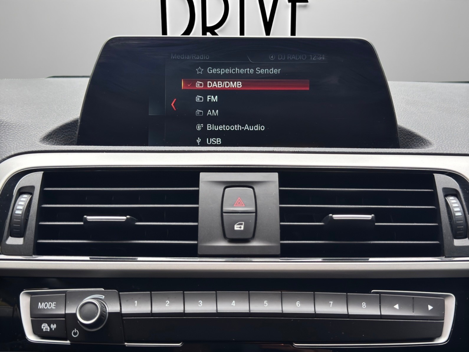 BMW 118i Steptronic *Tempomat*DAB+ uvm.*-image-16