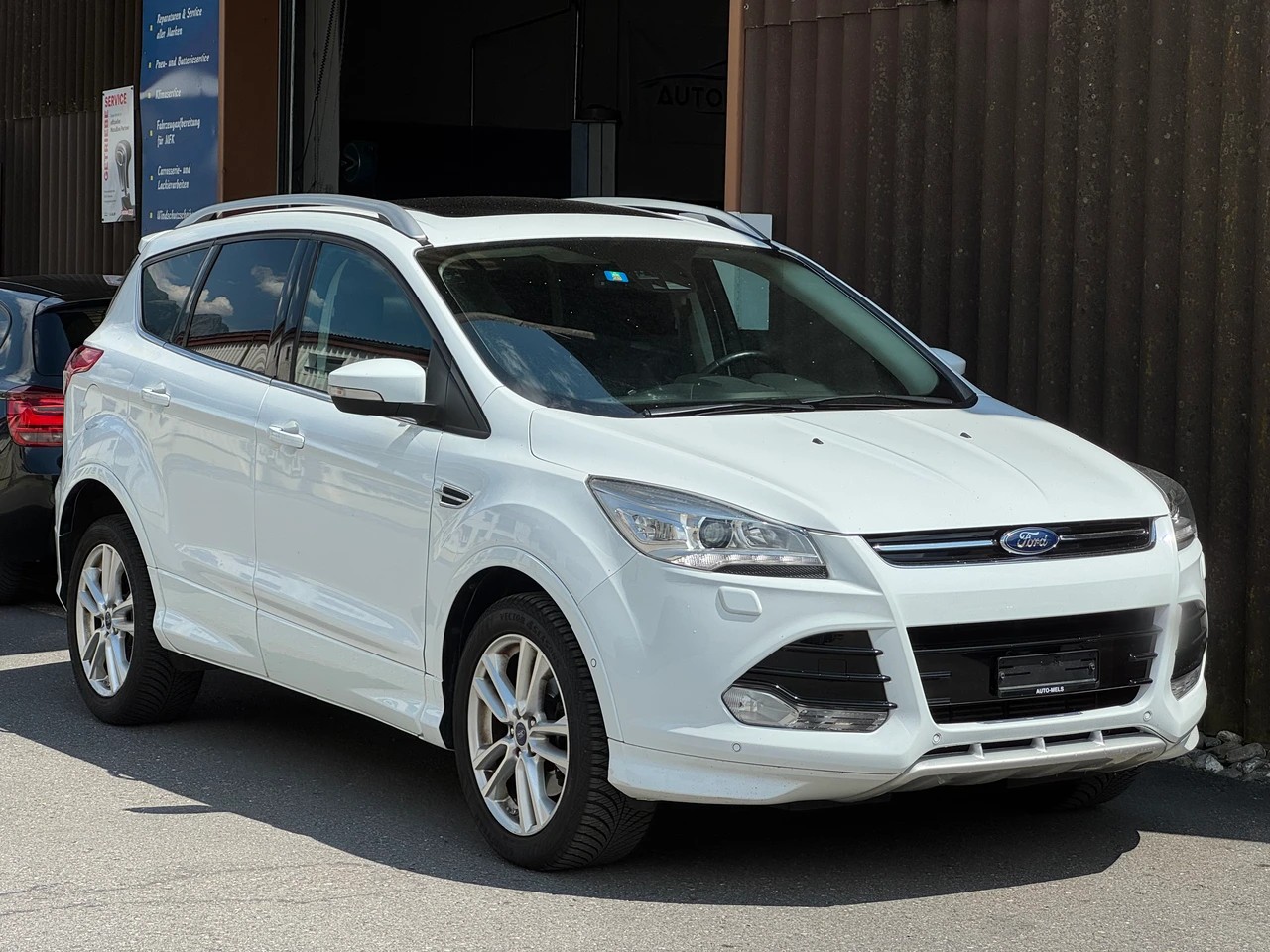 Car photo