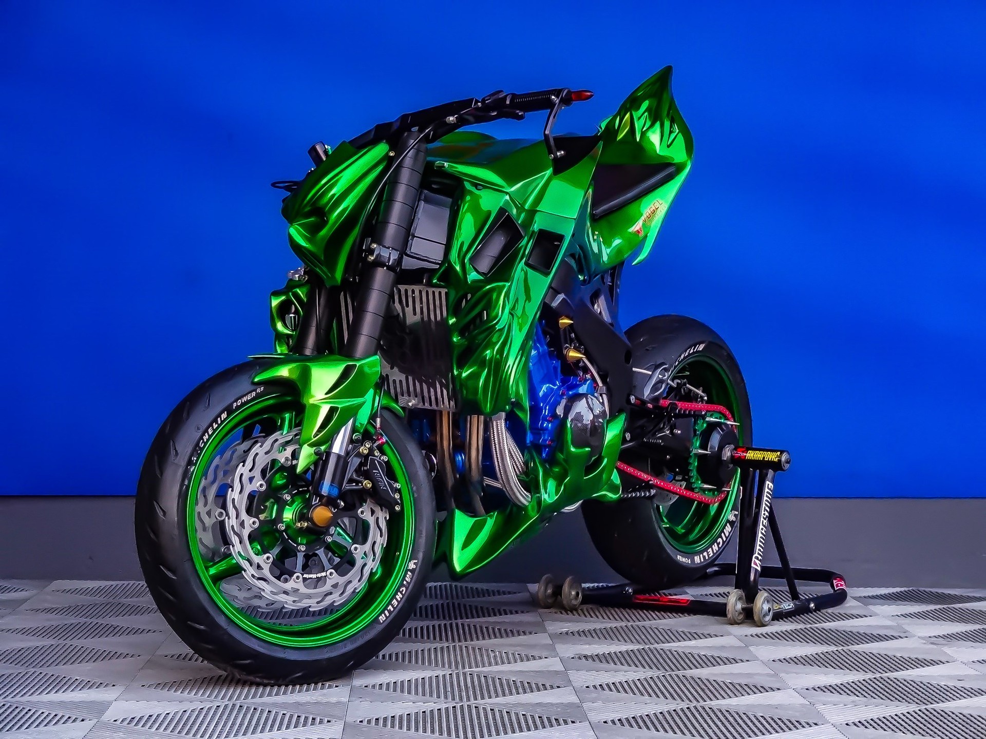 HONDA CBR 900 RR N/P Fireblade-showroom-element-3