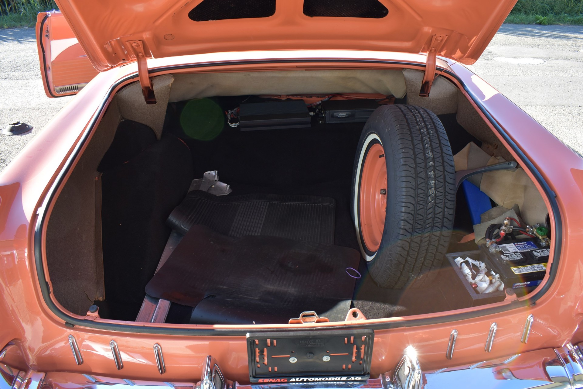 CADILLAC Series 62-image-10