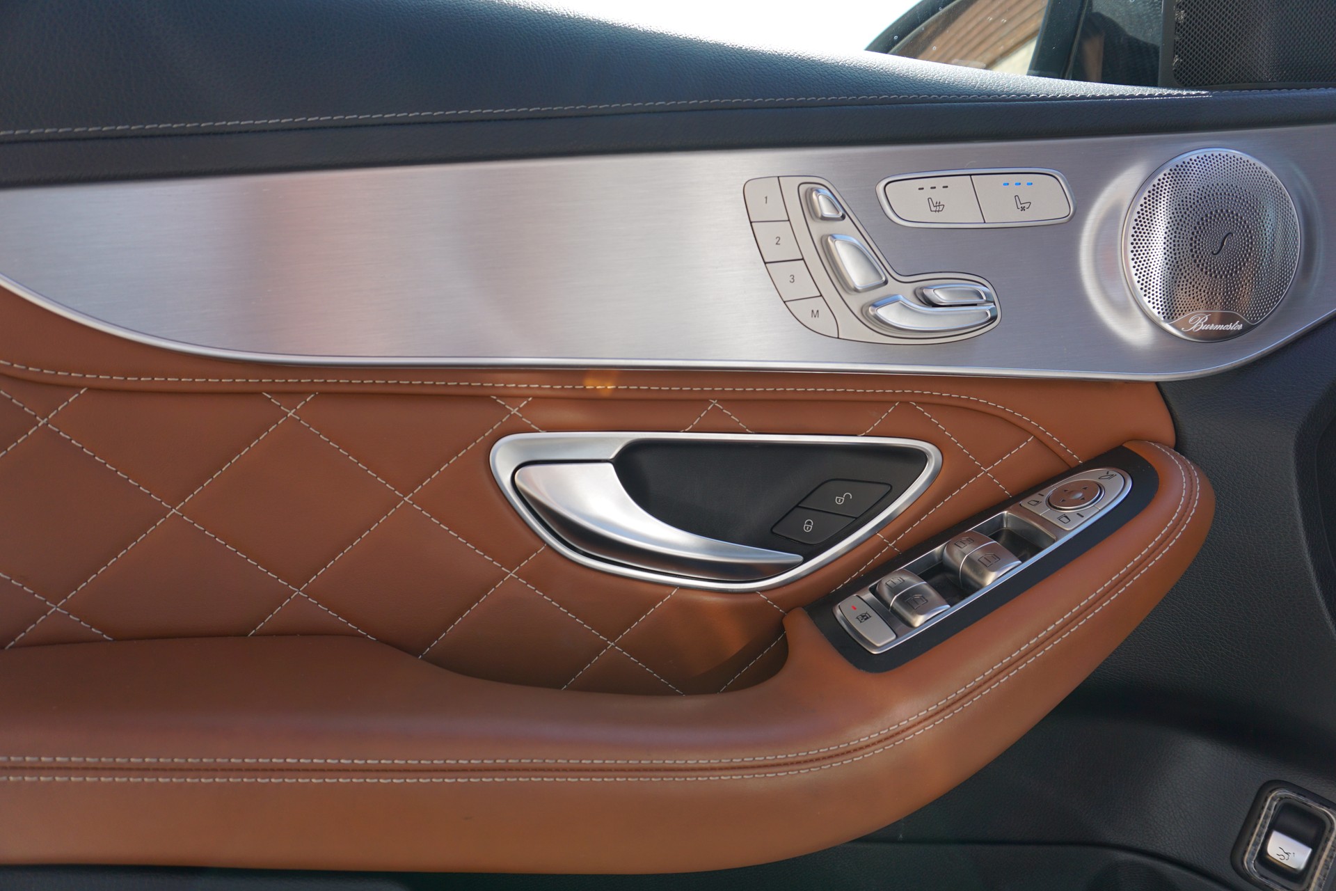 MERCEDES-BENZ C 63 AMG Speedshift-image-18