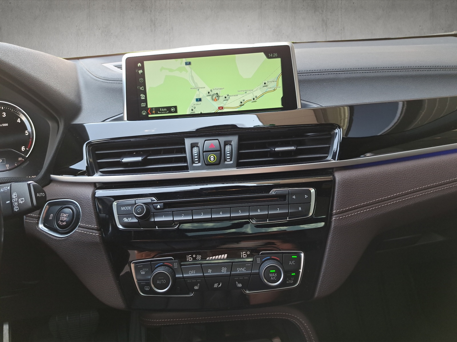 BMW X2 25d xDrive SAG-image-11