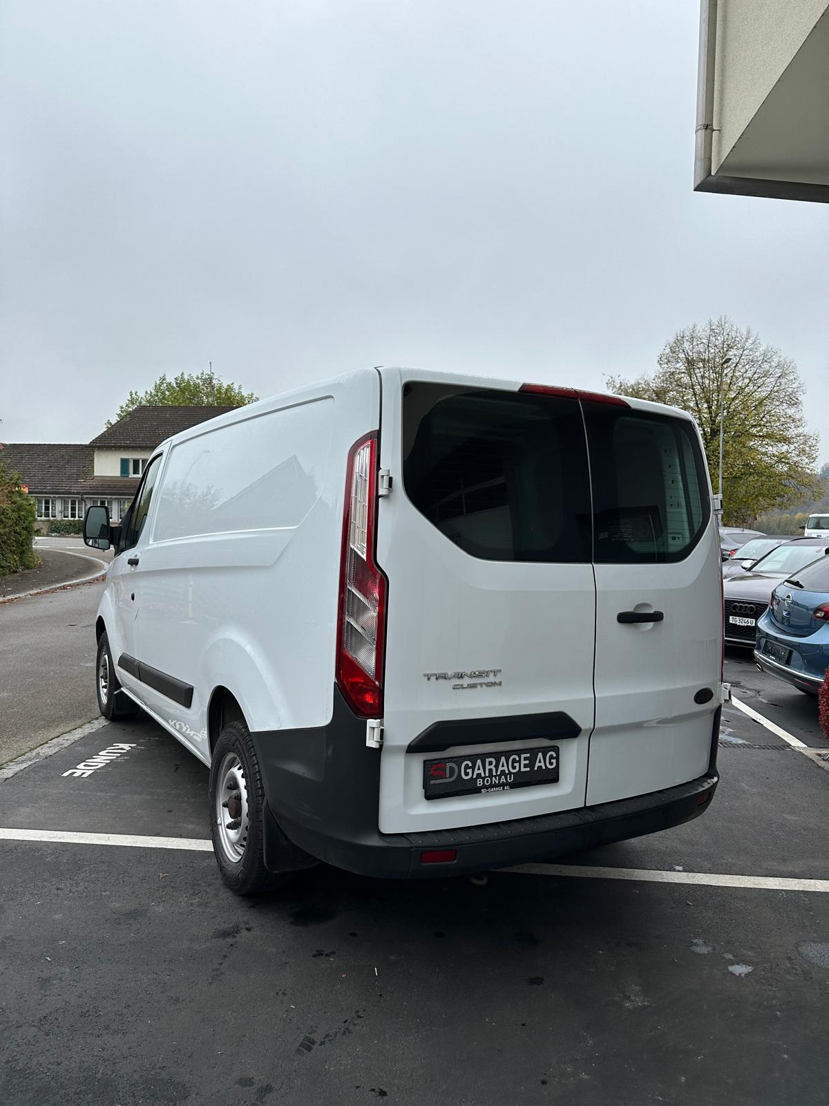FORD Transit Custom Van 270 L1H1 Startup-image-5