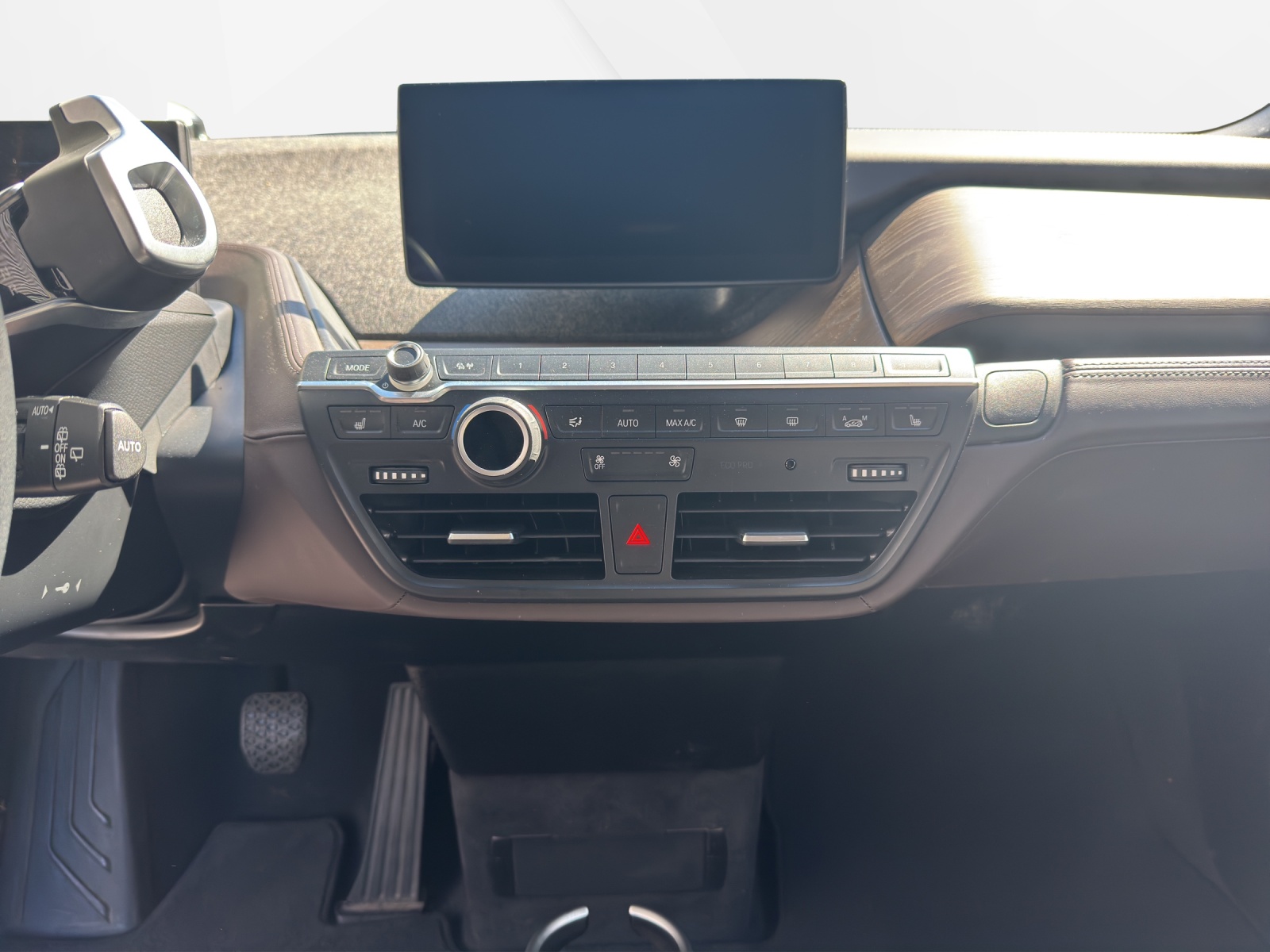 BMW i3 (120Ah) Fleet Edition-image-17