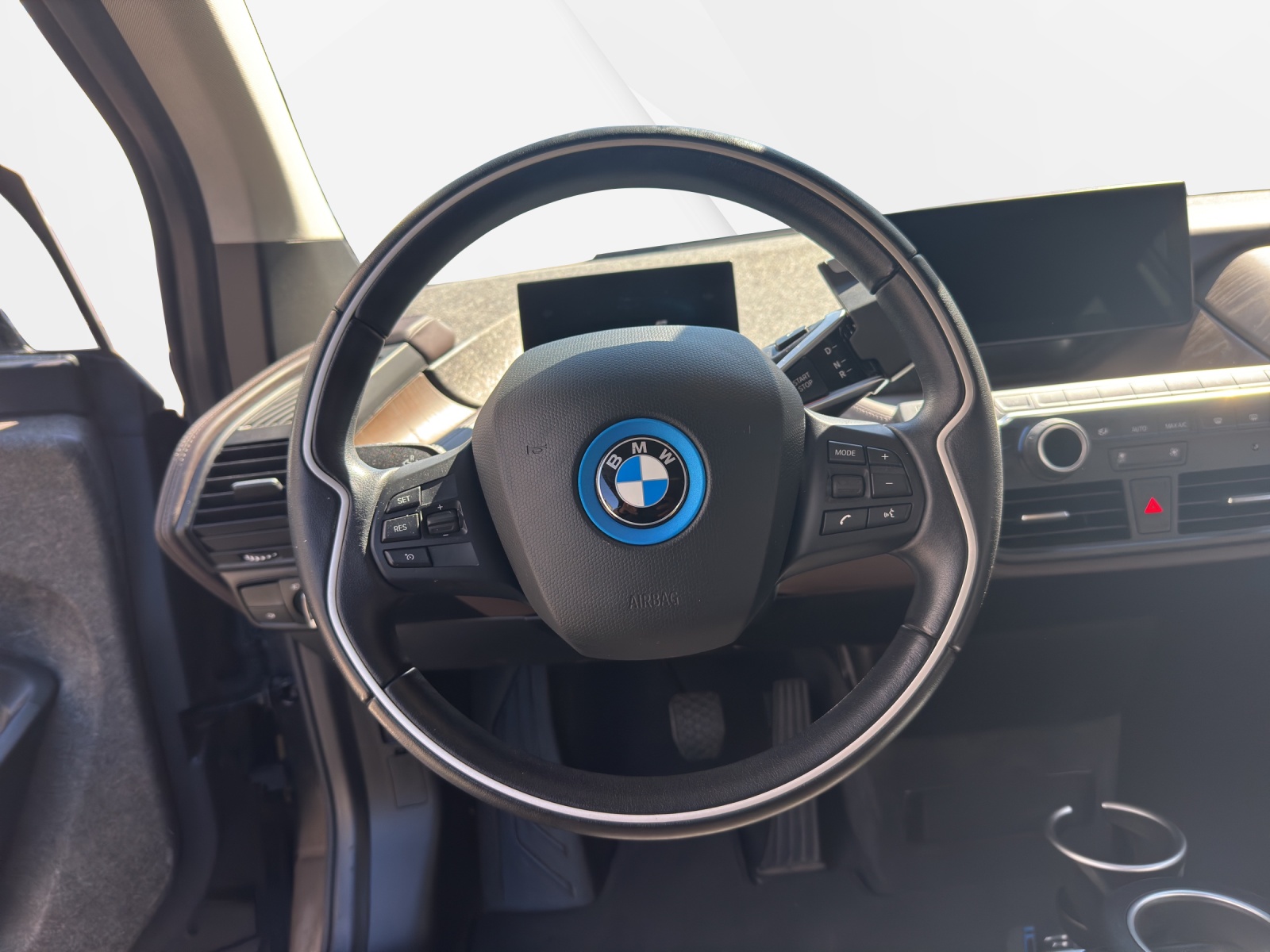 BMW i3 (120Ah) Fleet Edition-image-14