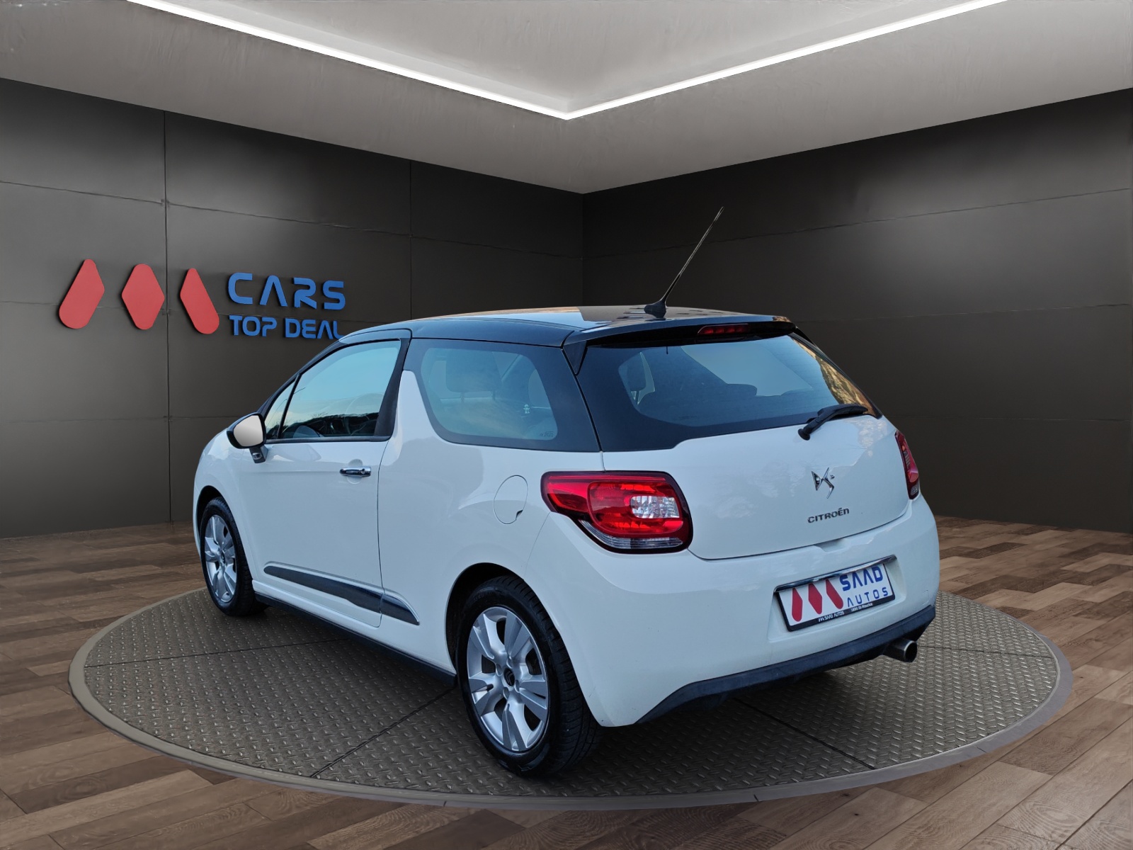 DS AUTOMOBILES DS3 1.2 VTi SO Chic-image-2