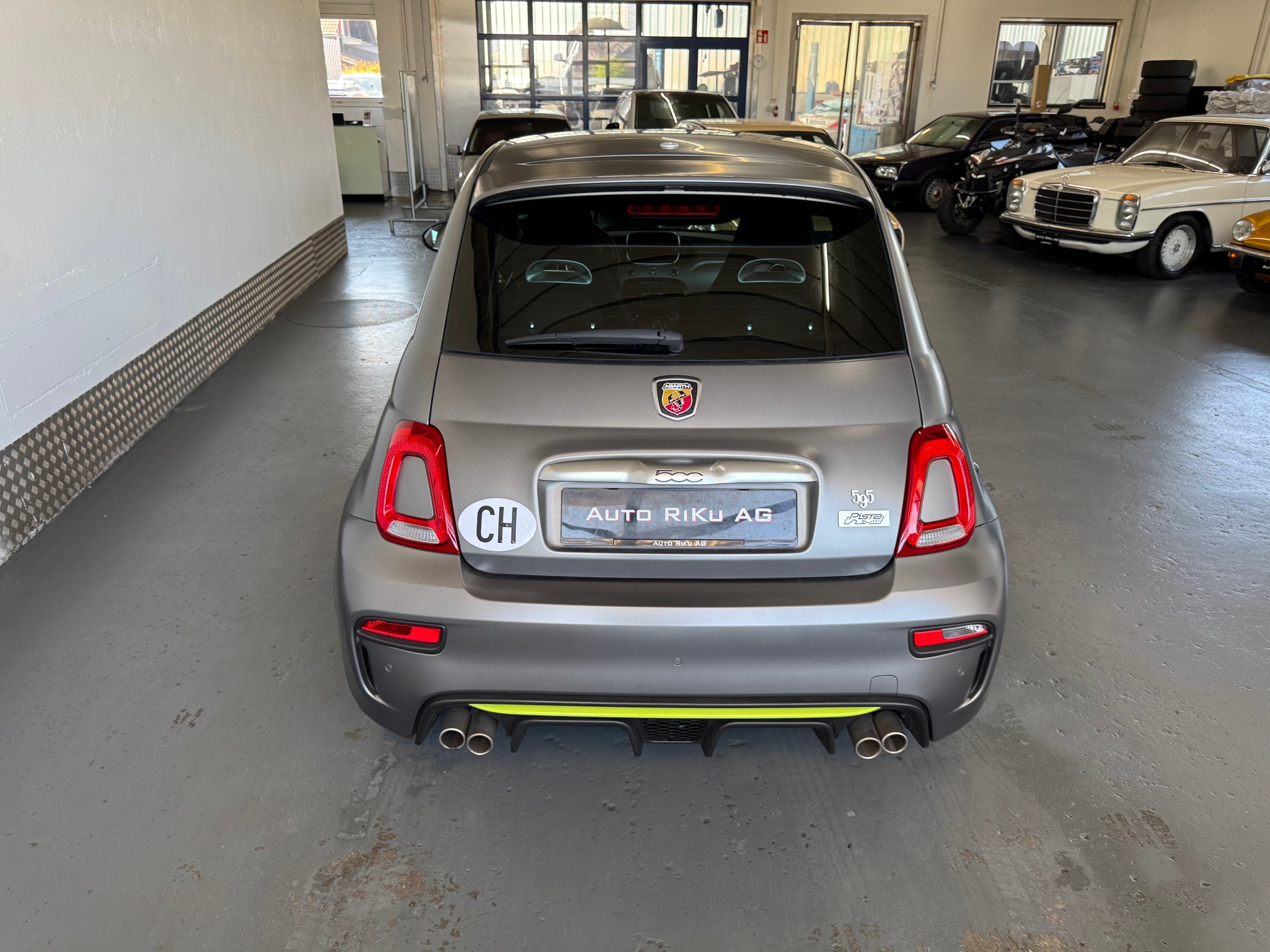 FIAT 595 1.4 16V Turbo Abarth Pista Dualogic-image-11