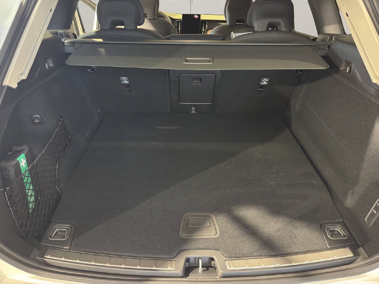 VOLVO XC60 2.0 T8 TE Ultra Bright eAWD-image-6