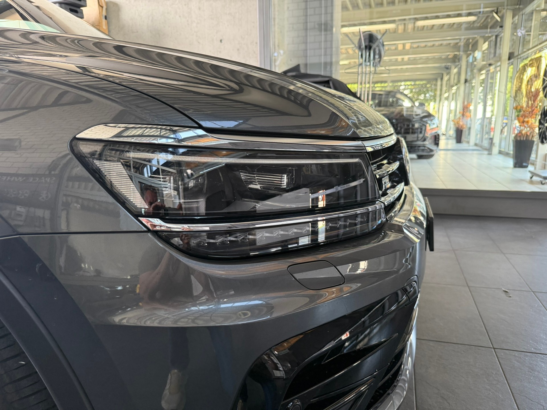 VW Tiguan 2.0 TDI SCR Highline 4Motion DSG-image-28