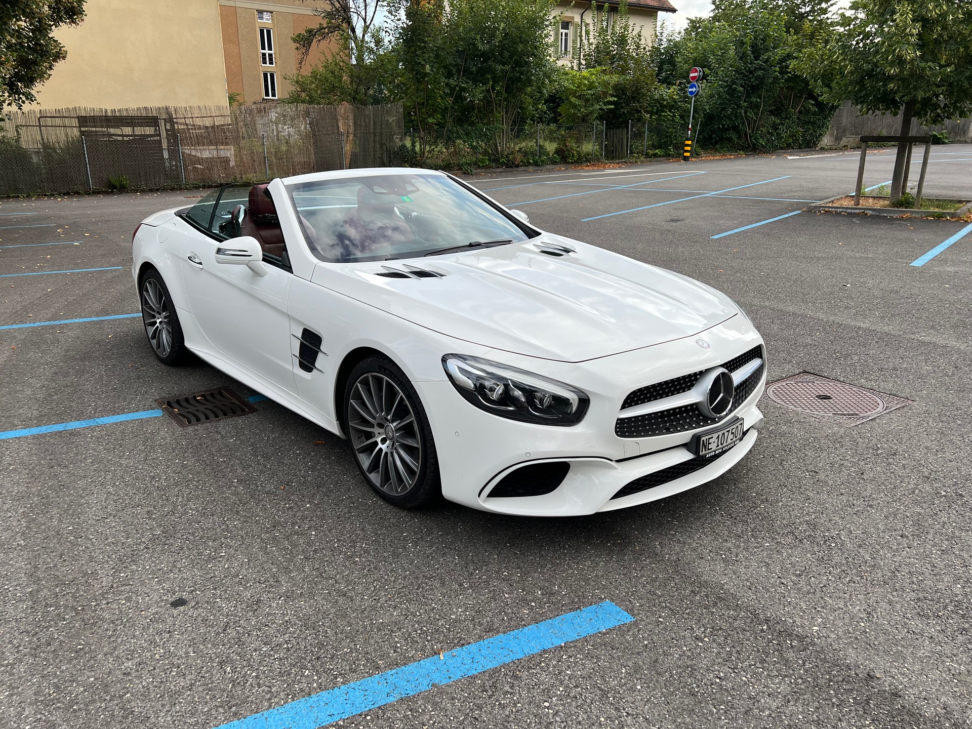 MERCEDES-BENZ SL 500 9G-Tronic AMG Line Full Options NP 185'000.--image-0