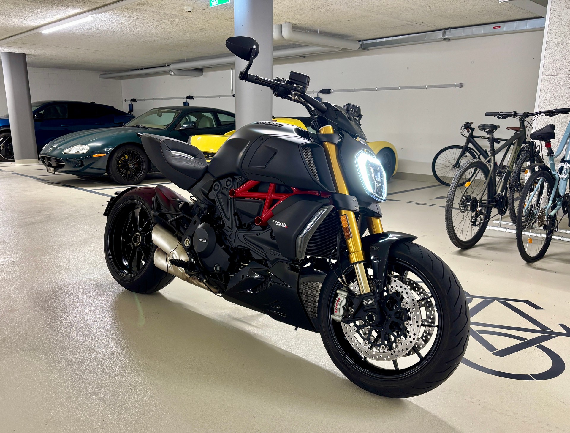 DUCATI Diavel 1260 S