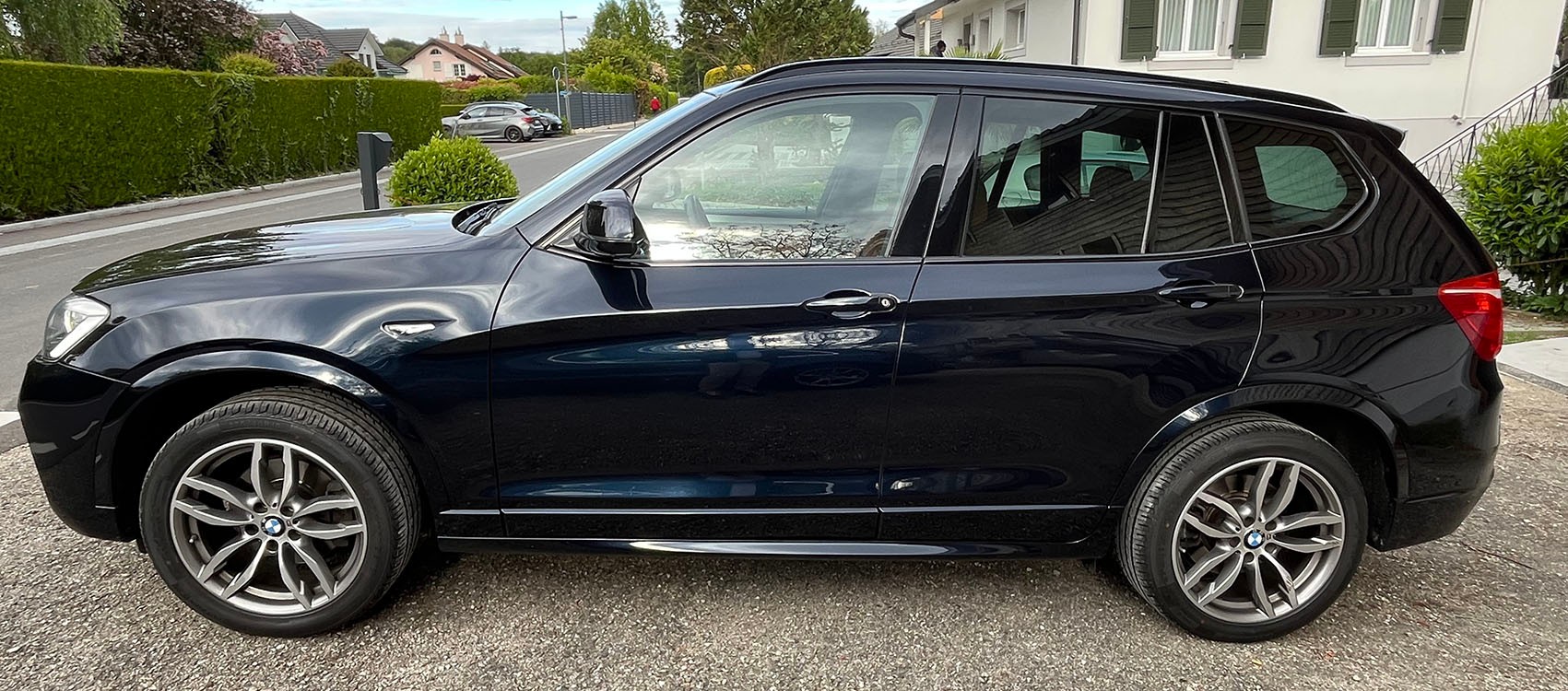 BMW X3 xDrive 35i Steptronic-image-17