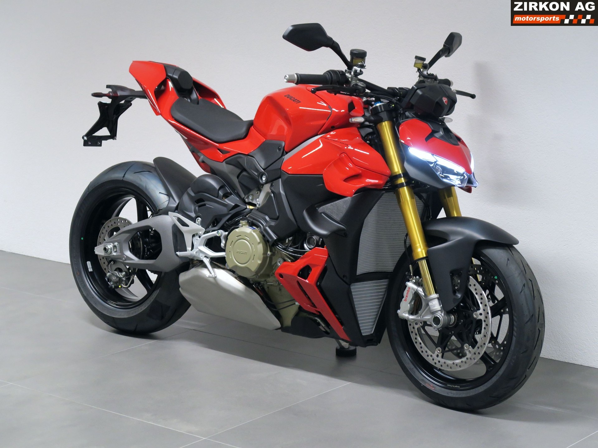 DUCATI Streetfighter V4 S-showroom-element-2
