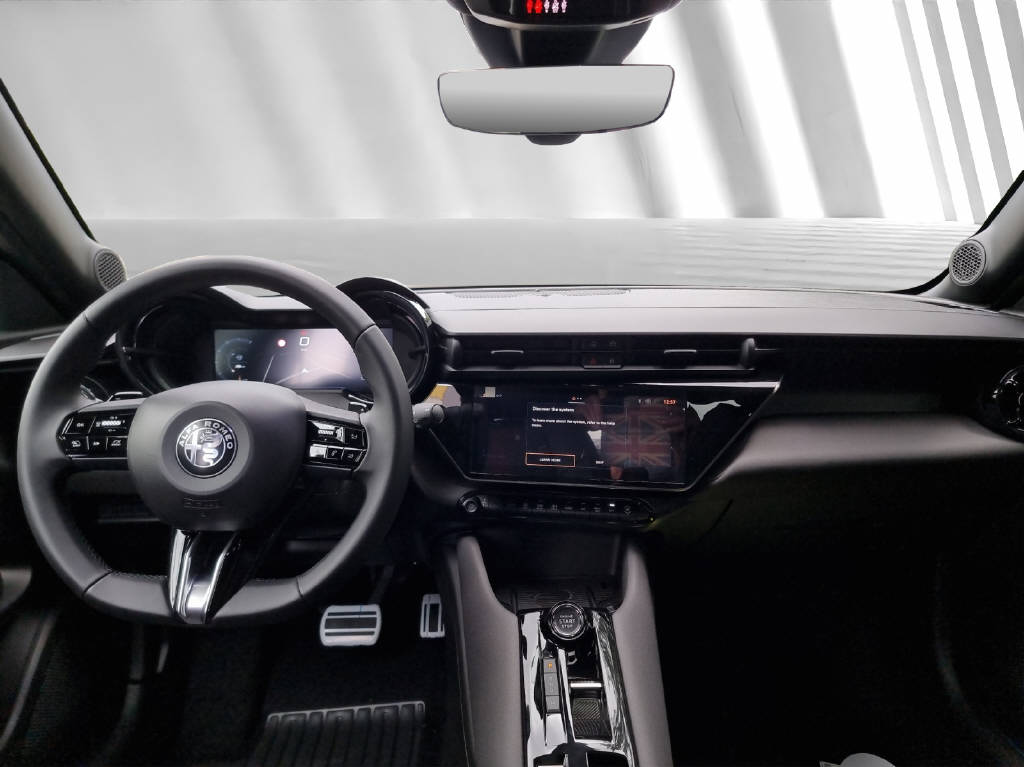 ALFA ROMEO Junior 1.2 Ibrida Q4-image-4