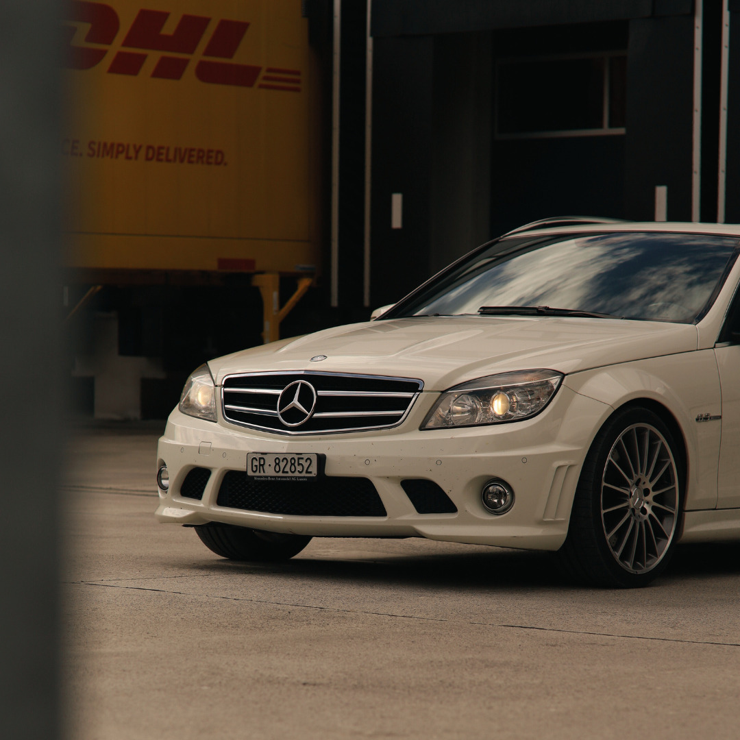 MERCEDES-BENZ C 63 AMG-image-1