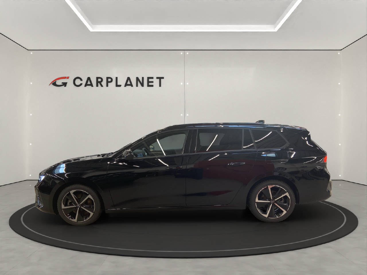 OPEL Astra Sports Tourer GS 1.6 T PHEV-image-1