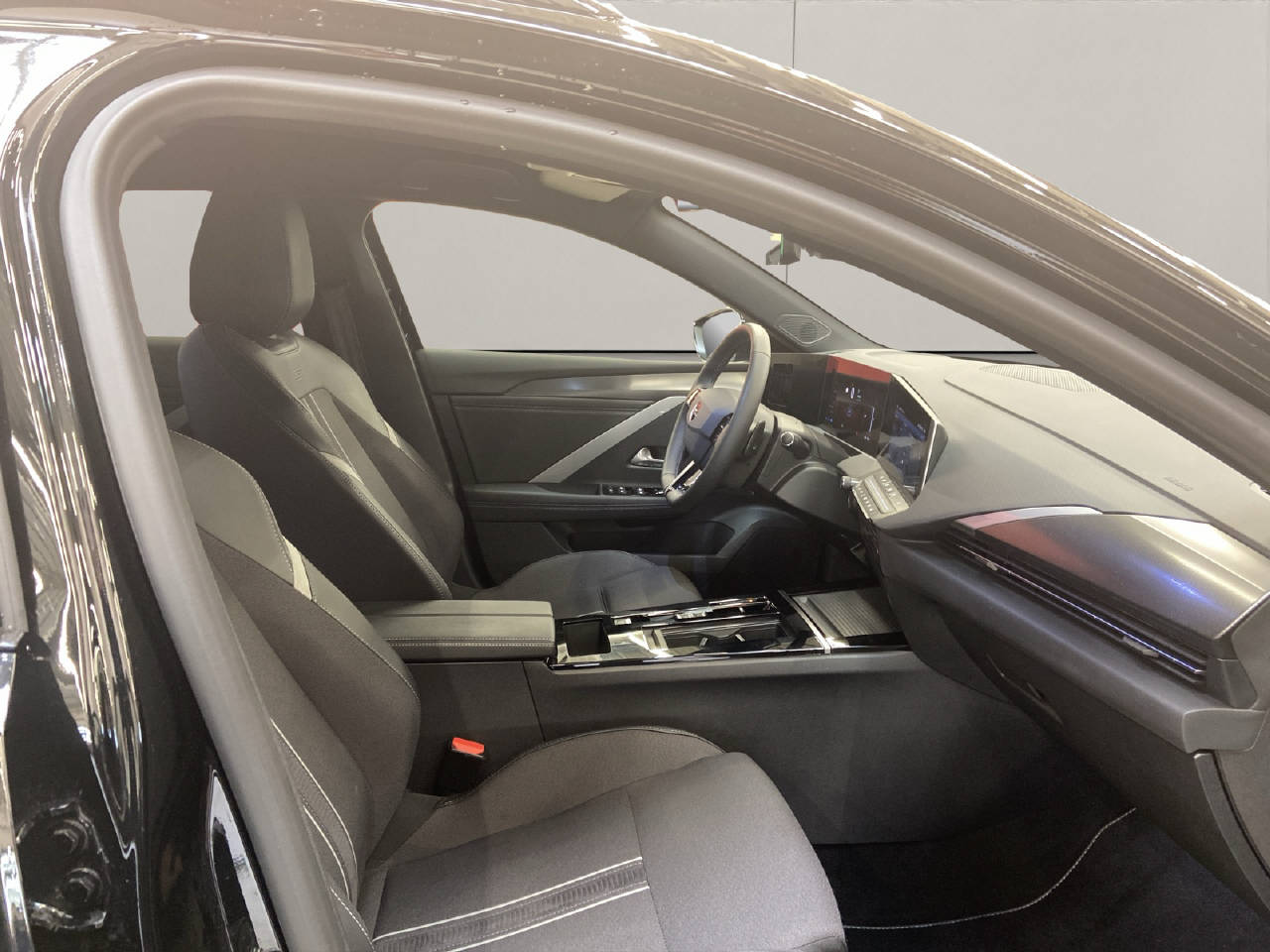 OPEL Astra Sports Tourer GS 1.6 T PHEV-image-11