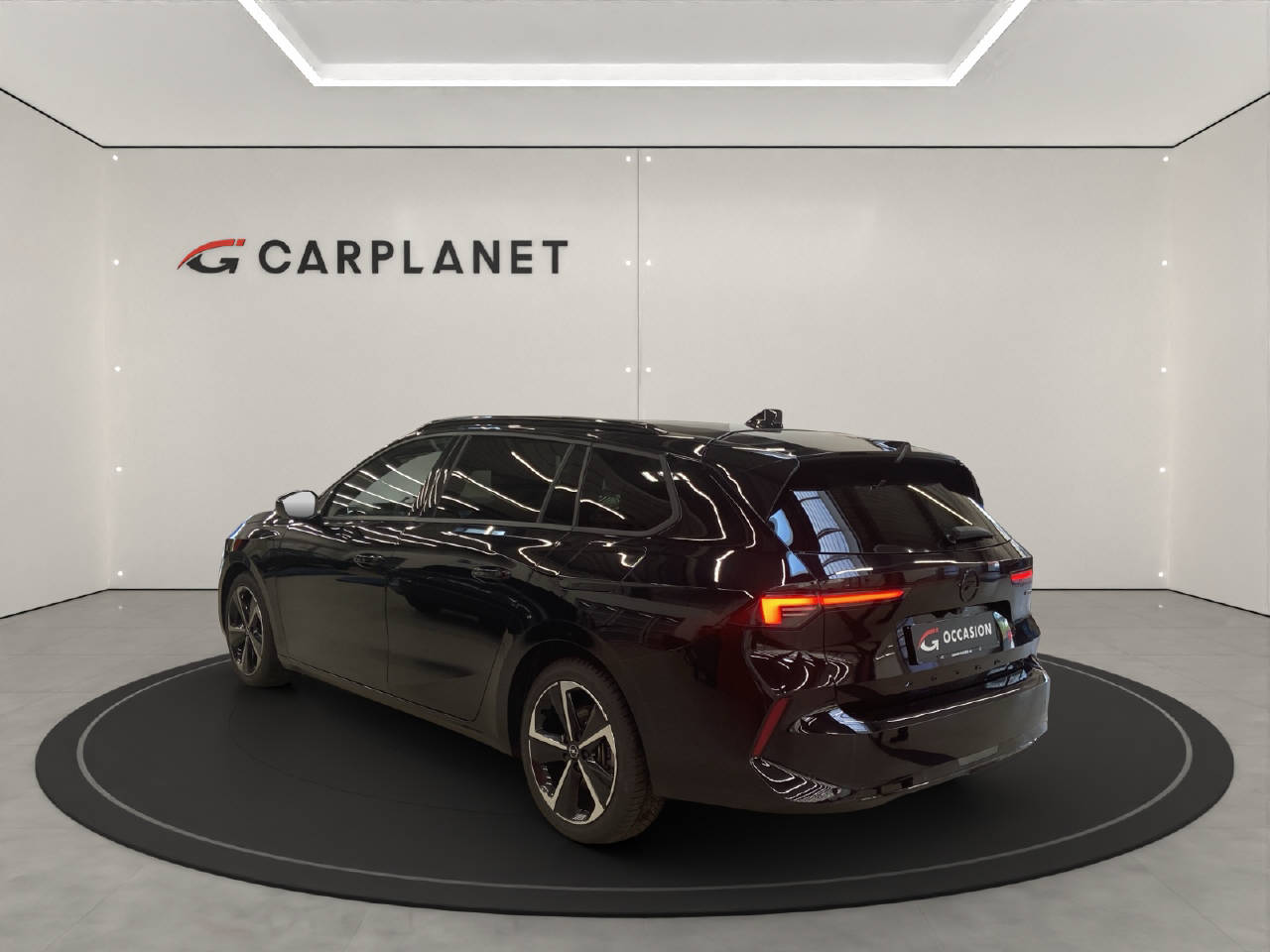 OPEL Astra Sports Tourer GS 1.6 T PHEV-image-2