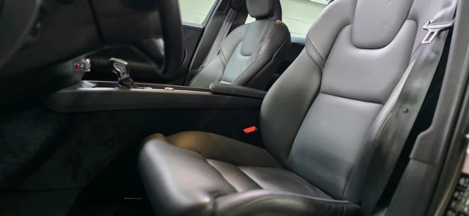 VOLVO V60 T5 Inscription Geartronic *CH-Fahrzeug*-image-9