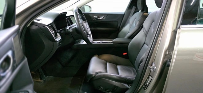 VOLVO V60 T5 Inscription Geartronic *CH-Fahrzeug*-image-8