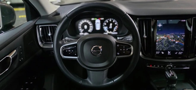 VOLVO V60 T5 Inscription Geartronic *CH-Fahrzeug*-image-12