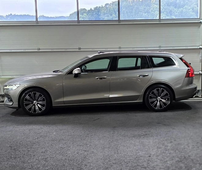 VOLVO V60 T5 Inscription Geartronic *CH-Fahrzeug*-image-1
