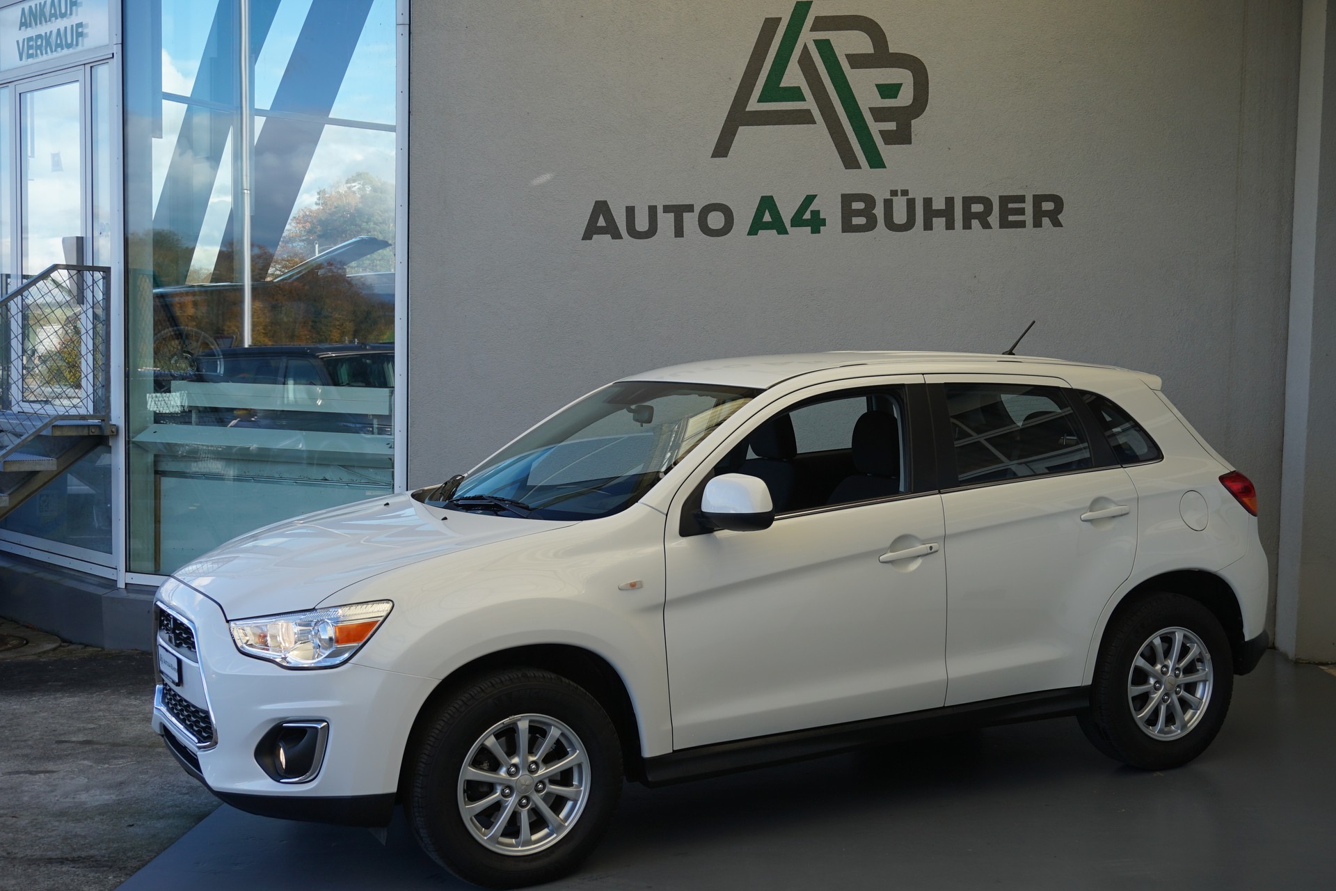 MITSUBISHI ASX 2.2 DID Invite 4WD Automat 150PS-image-1