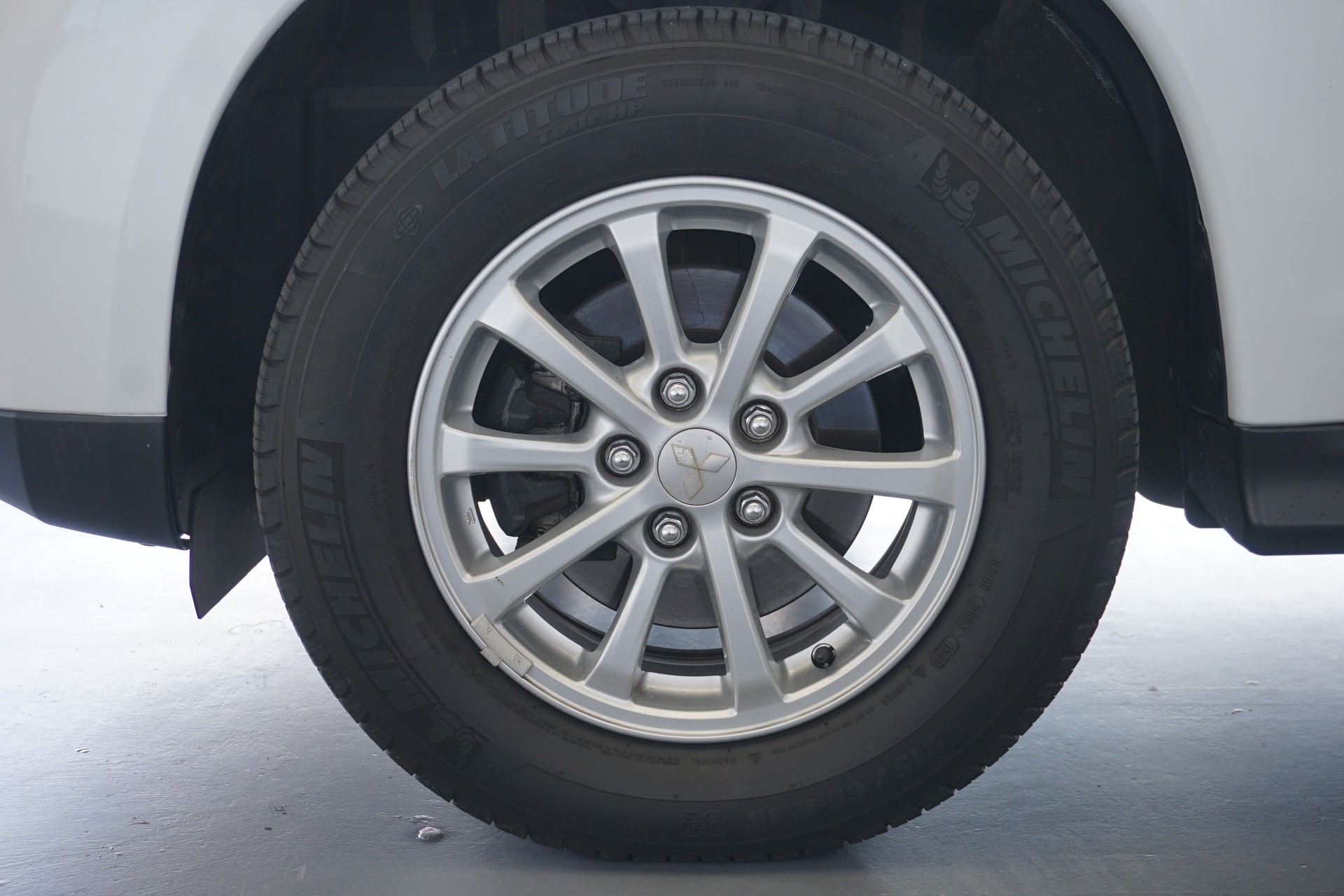 MITSUBISHI ASX 2.2 DID Invite 4WD Automat 150PS-image-11