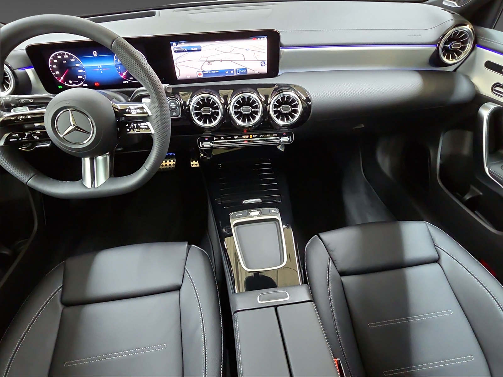 MERCEDES-BENZ A 250 4Matic-image-7
