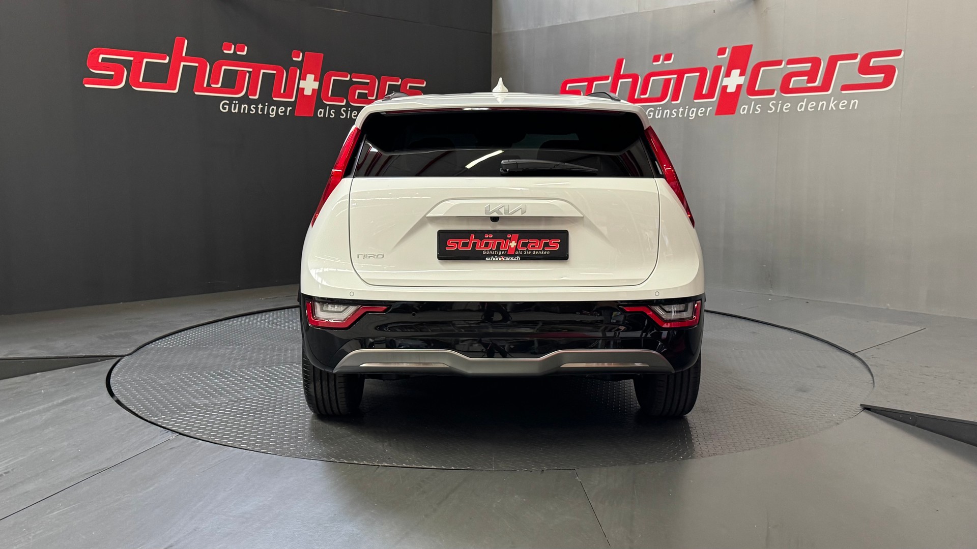 KIA Niro EV 64,8 kWh Business-image-4
