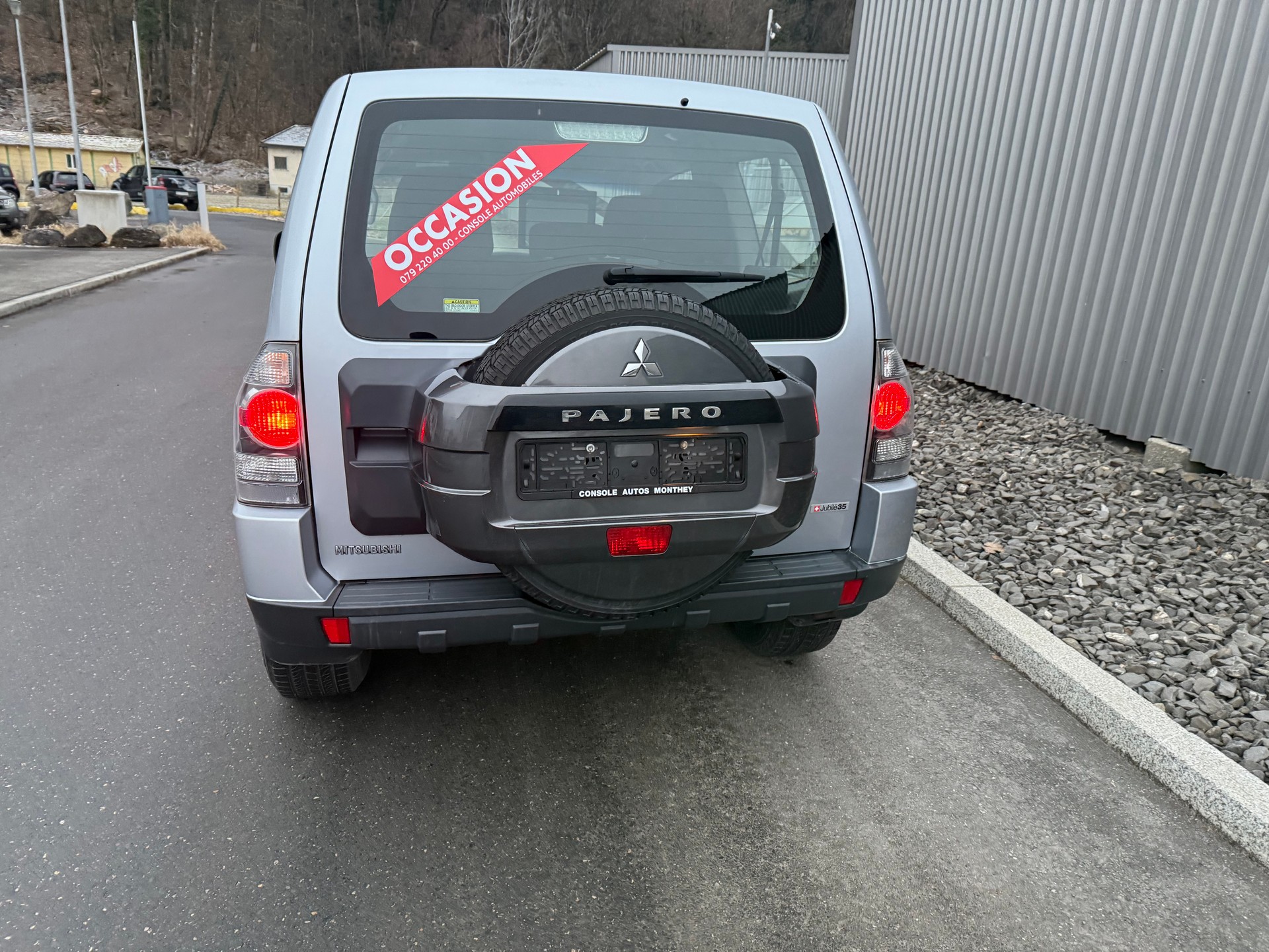 MITSUBISHI Pajero 3.2 DI-D Super Jubilé-showroom-element-3