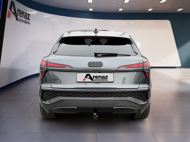 AUDI Q3 Sportback e-hybrid 200 kW S tronig-image-3